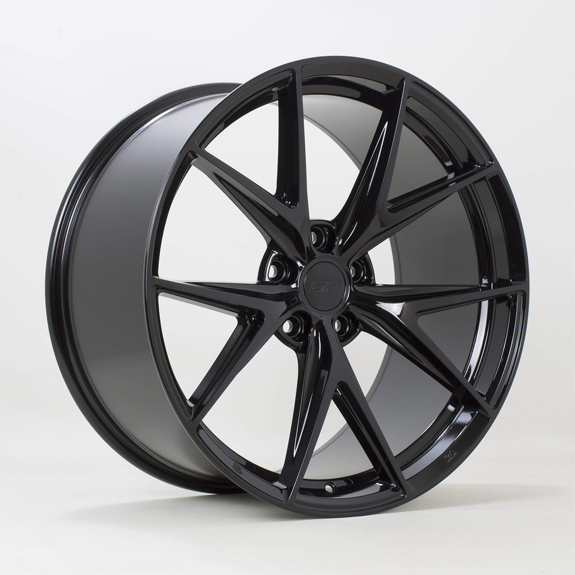 6Performance Fortune - Black alloy wheel