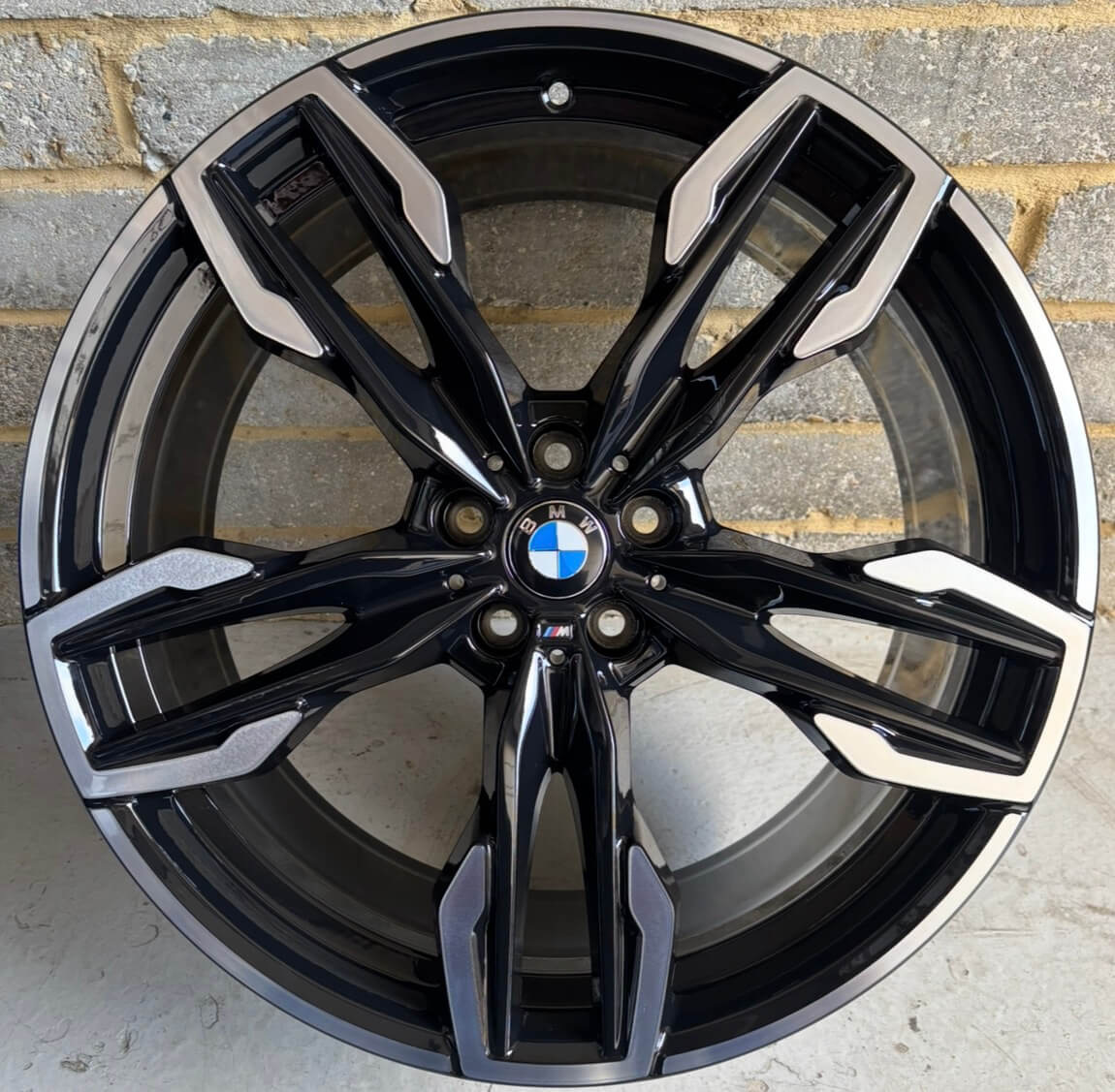 BMW OEM 718M Gloss Black Diamond Cut Alloy Wheels