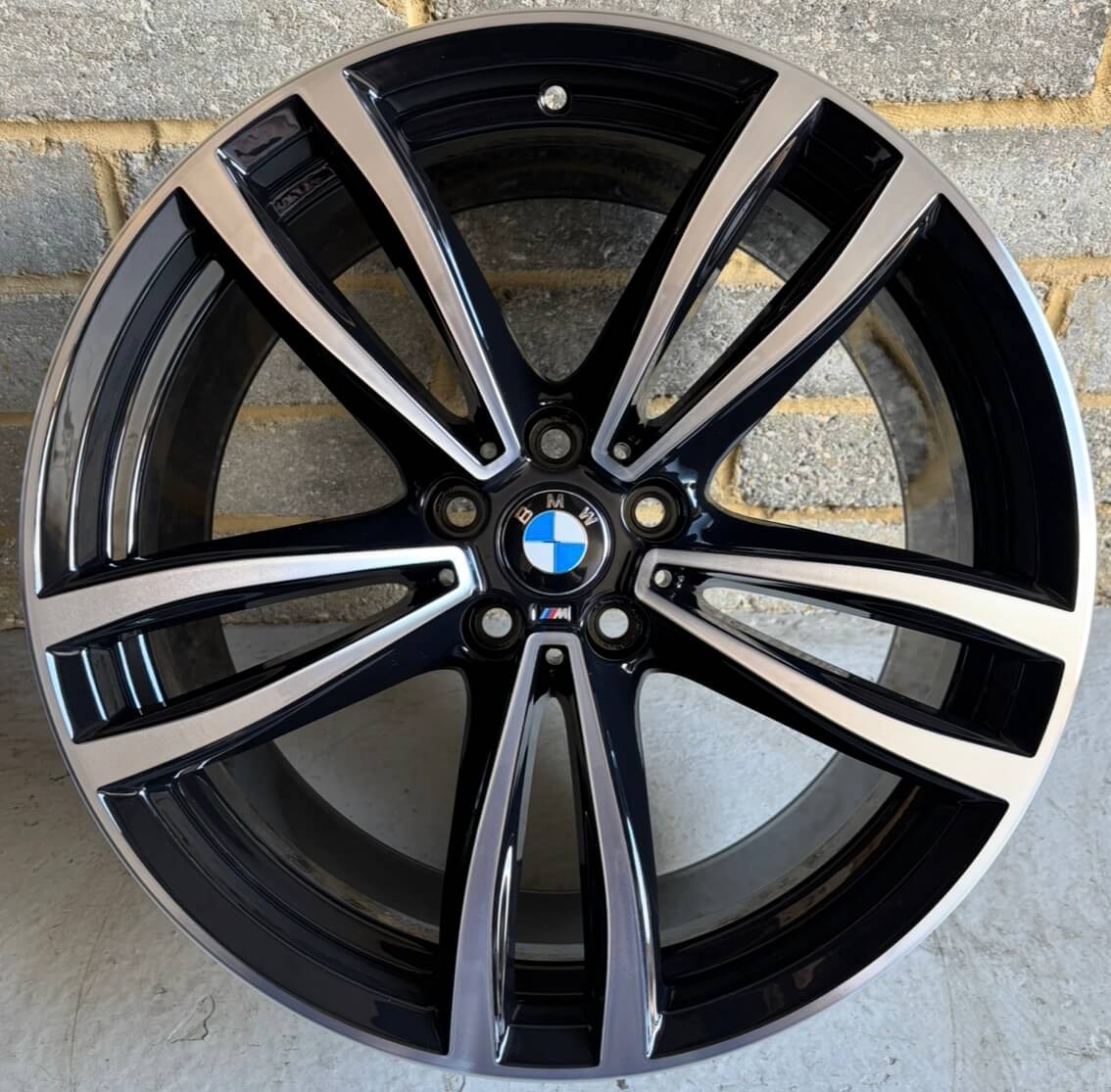 BMW OEM 647M Black Diamond Cut Alloy Wheels
