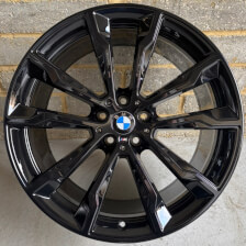 BMW OEM 699M Alloy wheels