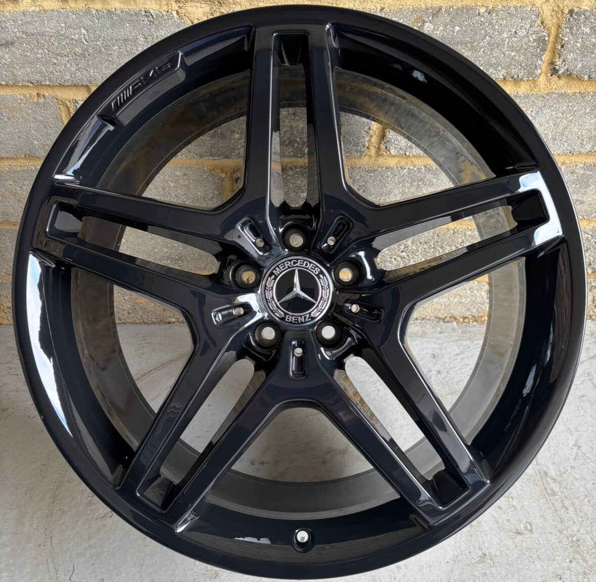 Mercedes OEM AMG 5 Twin Spoke 8 - Gloss Black alloy wheel