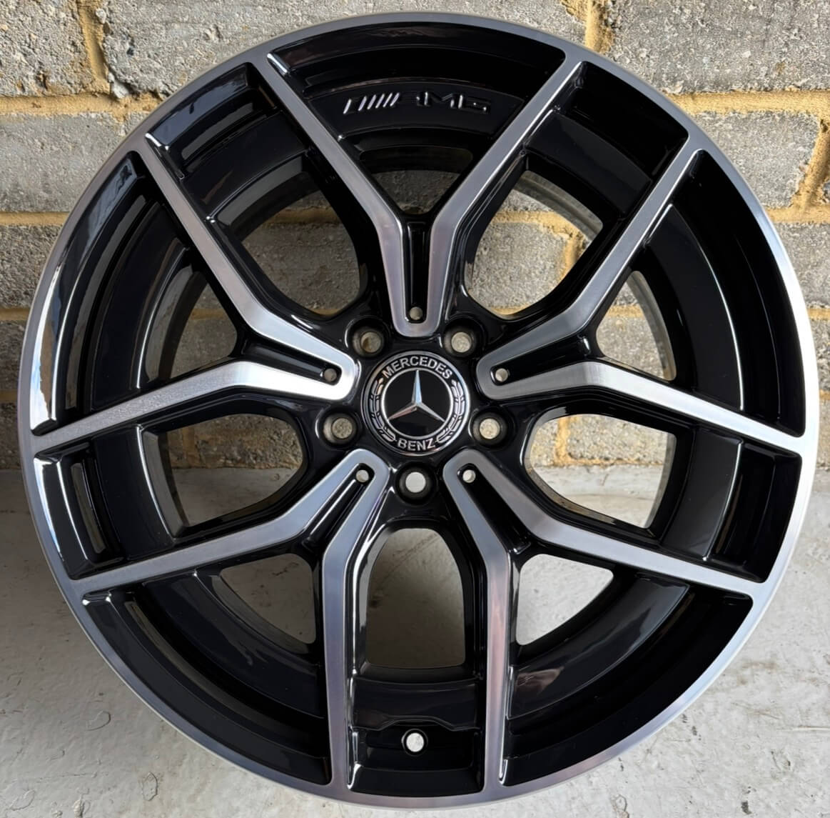 Mercedes OEM AMG 5 Y Spoke Black Diamond Cut Alloy Wheels