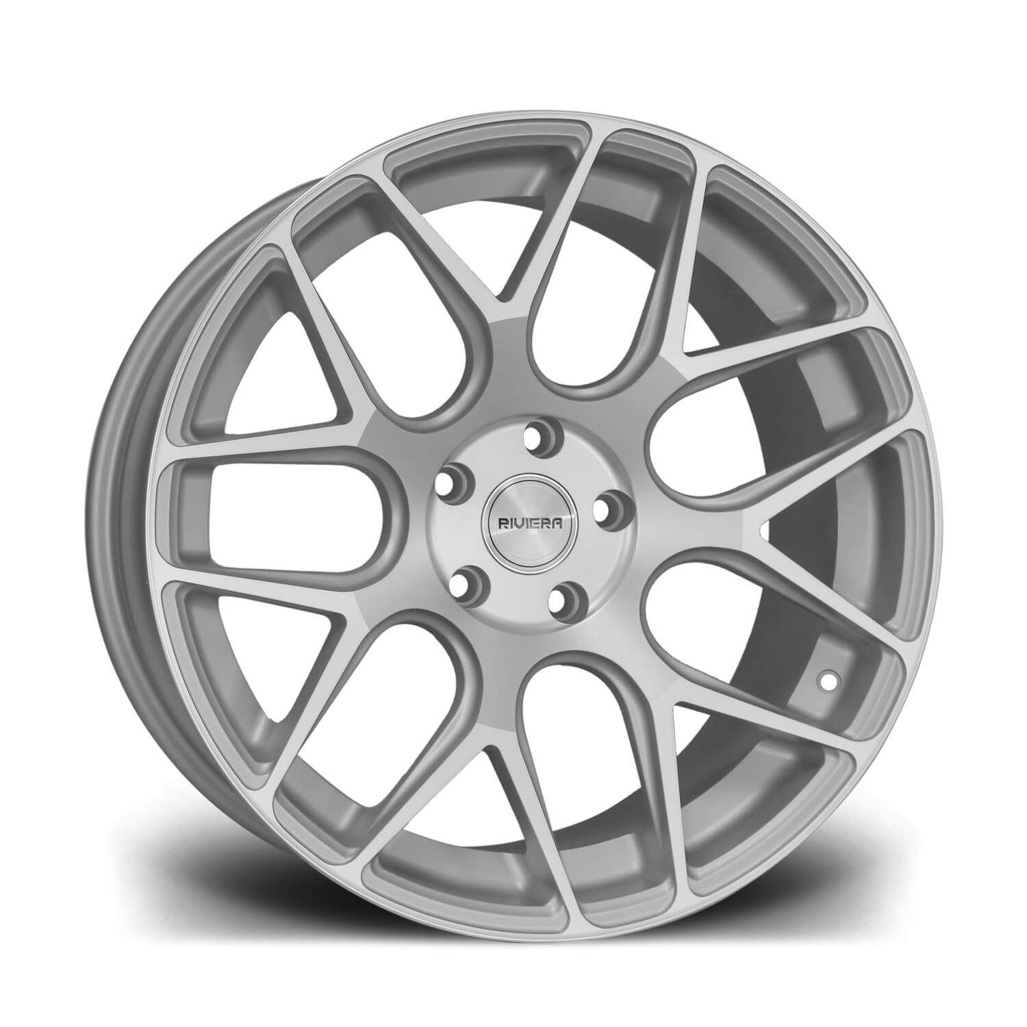 RIVIERA RV160 - Silver Polished alloy wheel